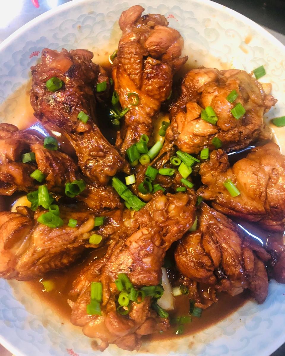 厨房苦手巴扎嘿做的简单又美味的红烧鸡翅根