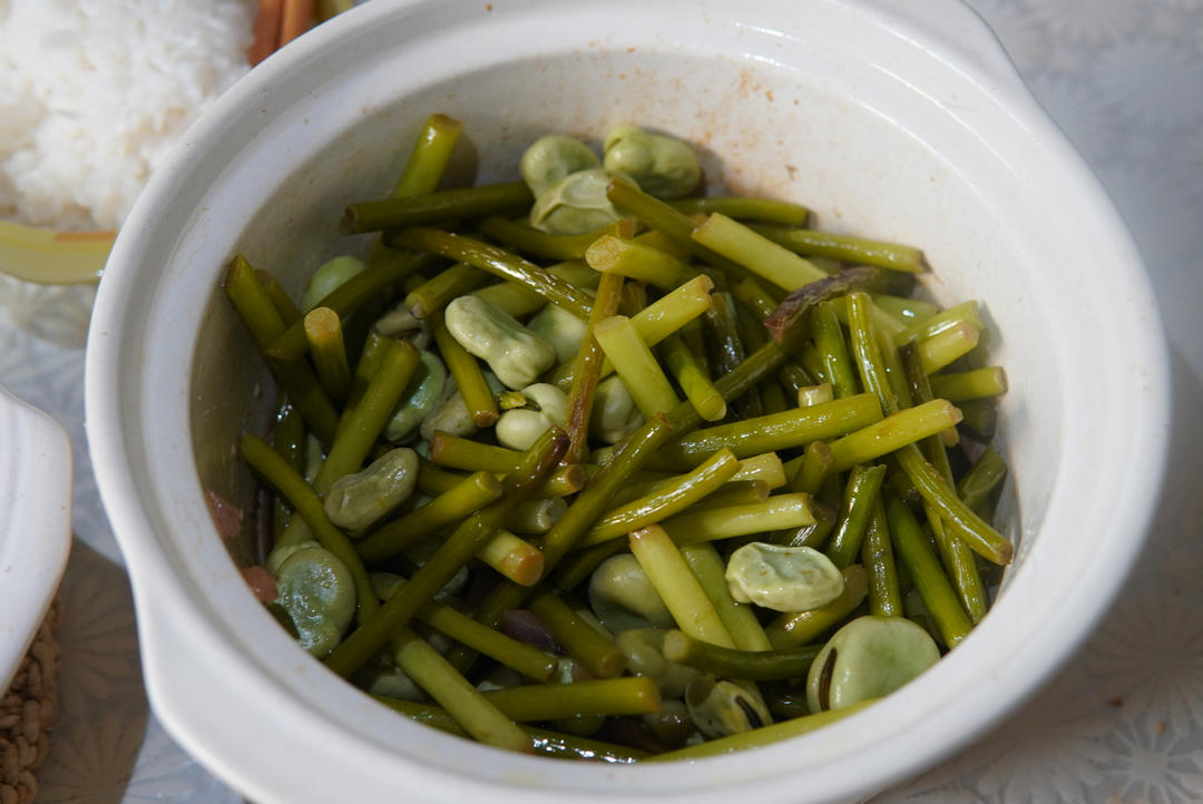 蚕豆煲