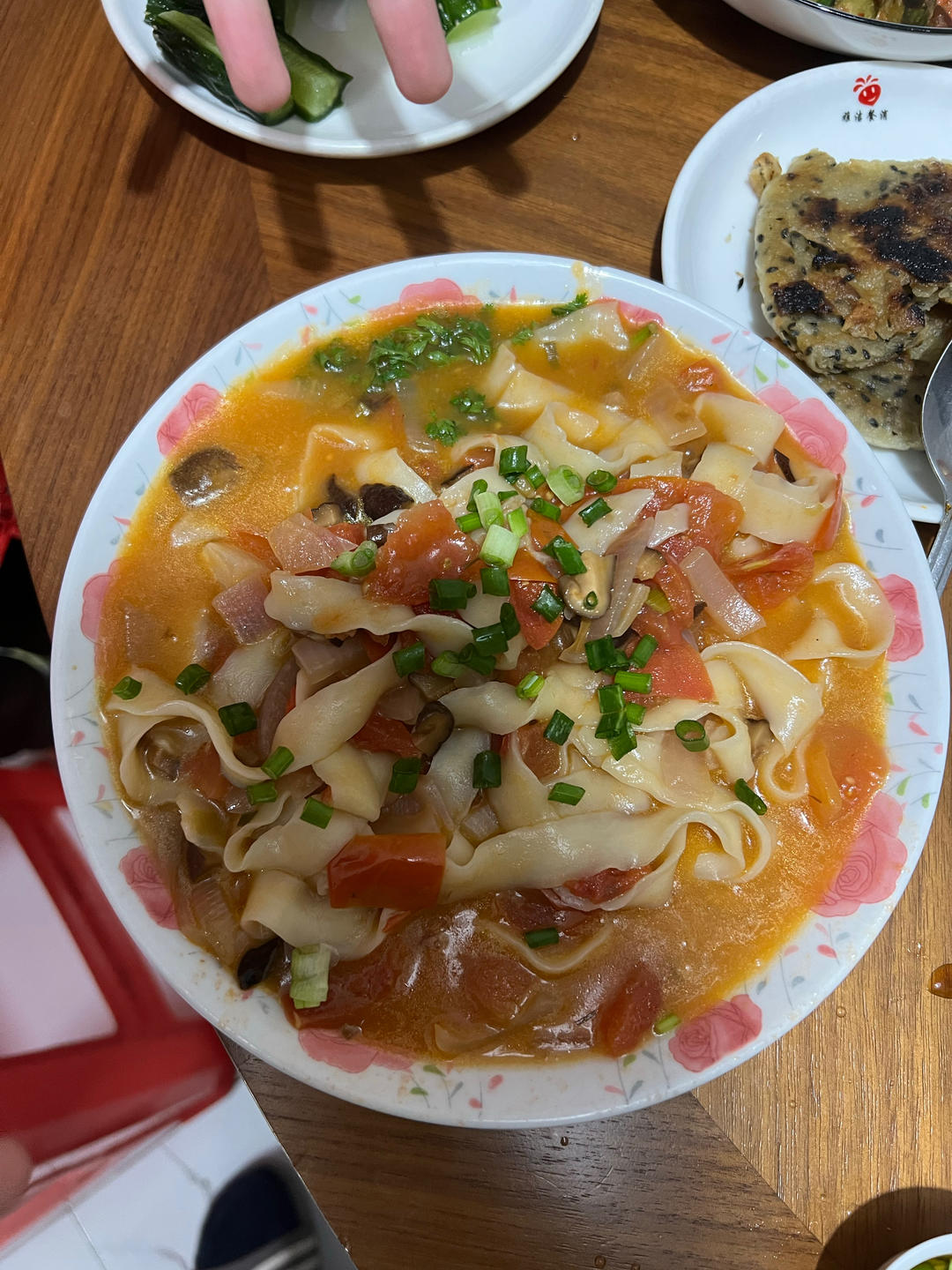 番茄浓汤面