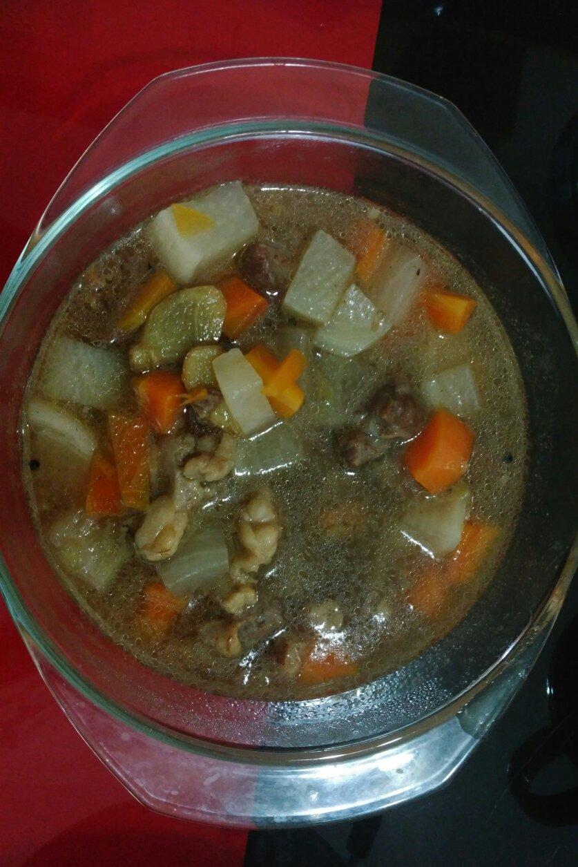 萝卜炖牛腩