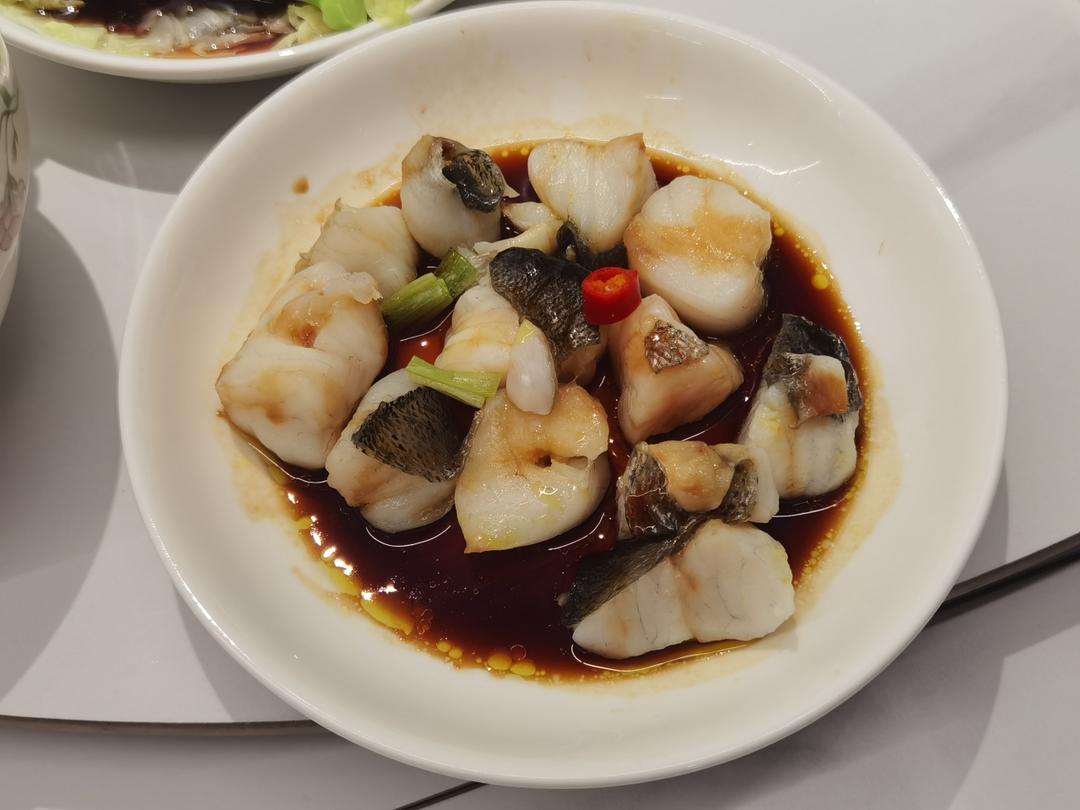 清蒸海鲈鱼