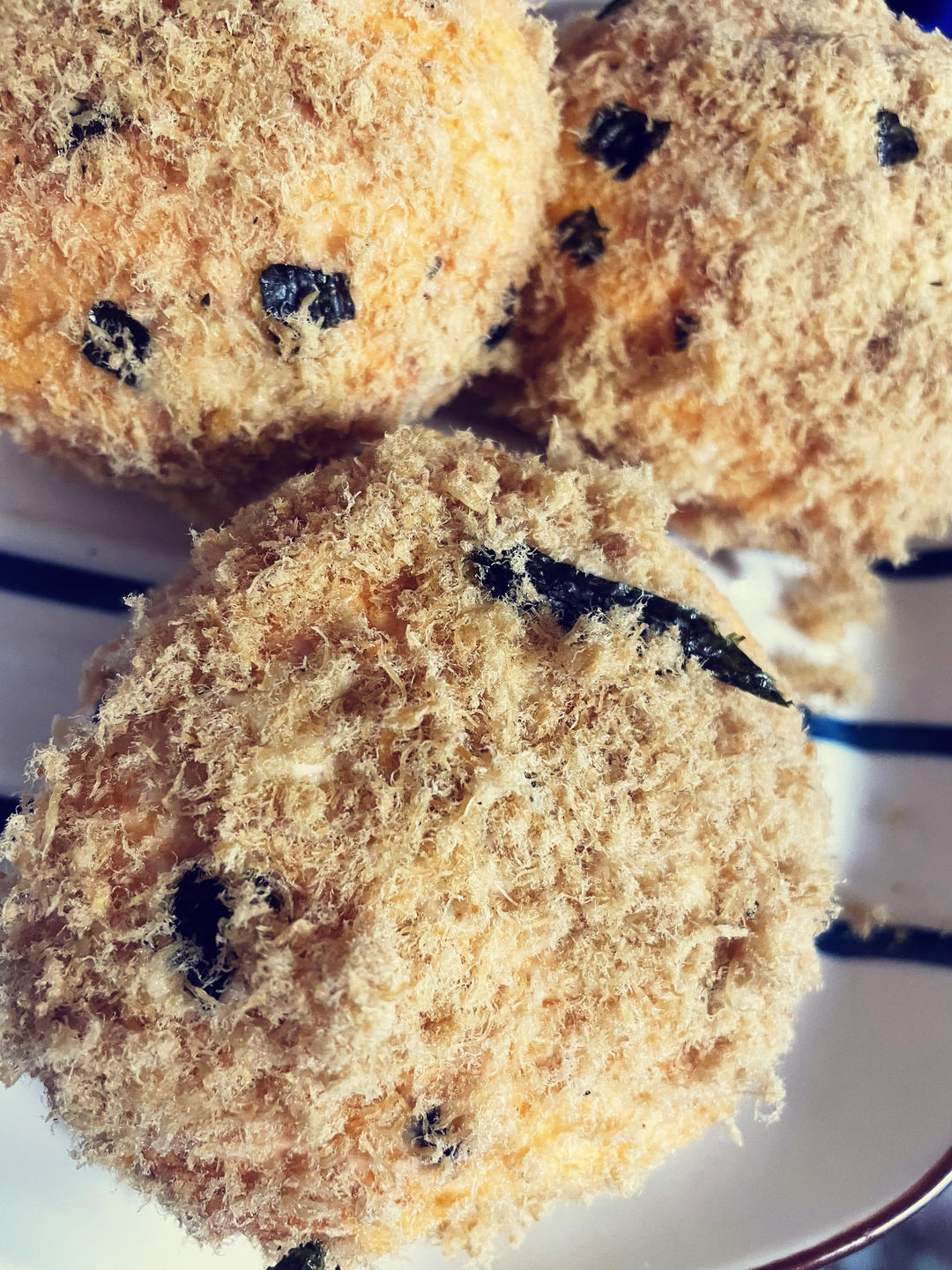 海苔肉松小贝