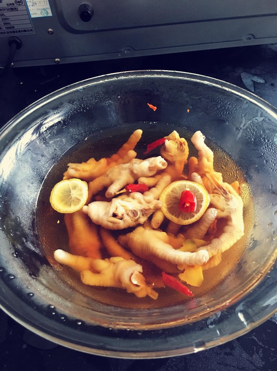 绝味泡椒凤爪