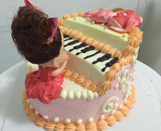 钢琴蛋糕的做法
