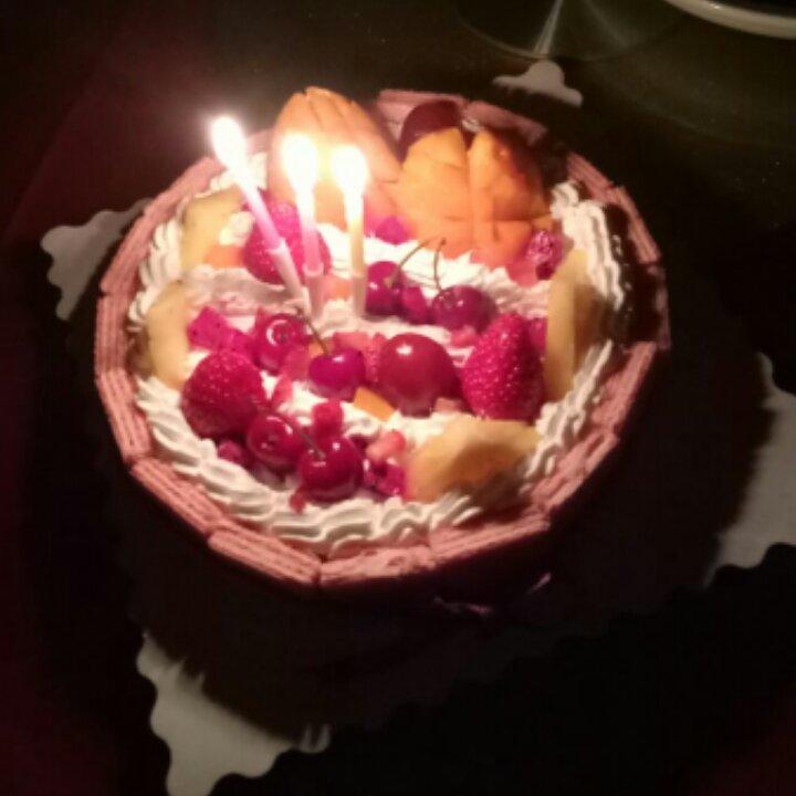 生日蛋糕教程【威化饼干围边】
