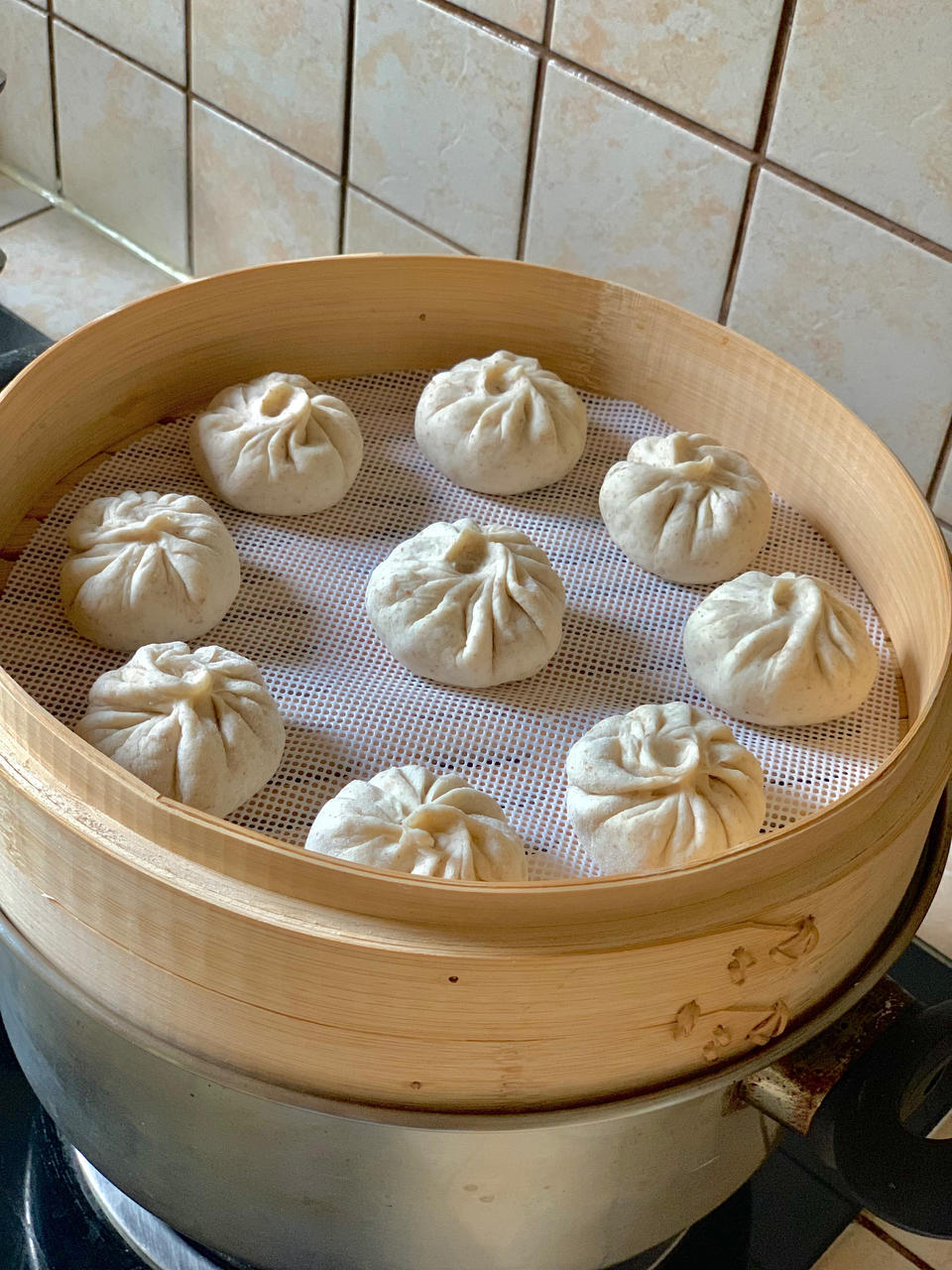 小笼包（秒杀市面上小笼包店的做法）