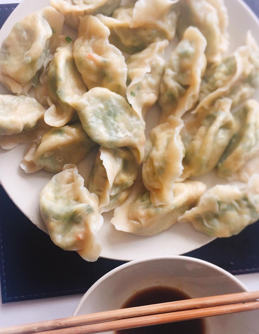 【免揉】皮薄筋道冻后不破的饺子皮