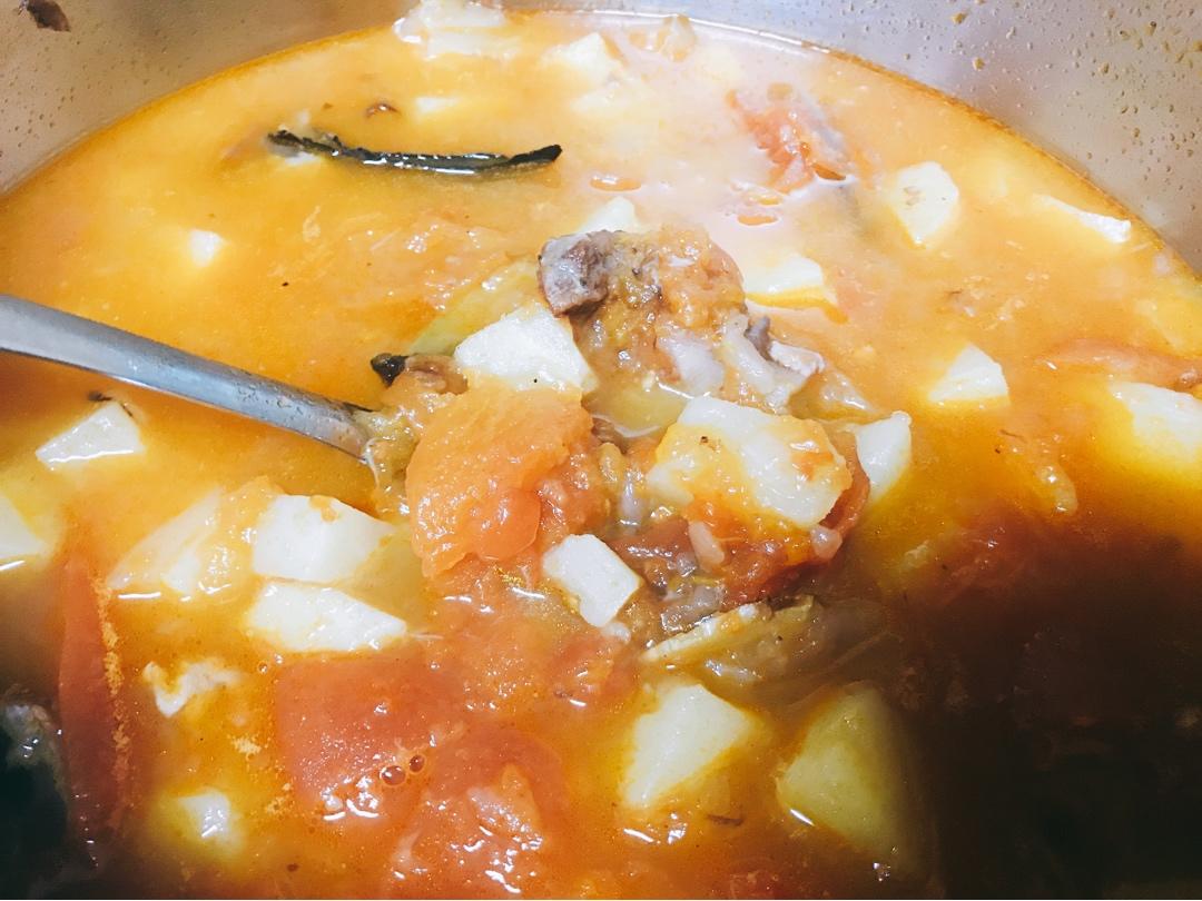 番茄土豆炖牛肉