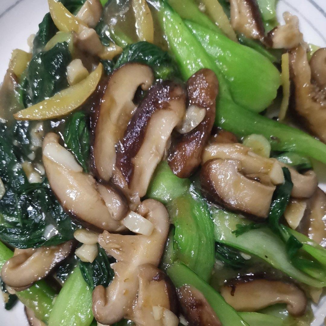 香菇油菜（简单快手）