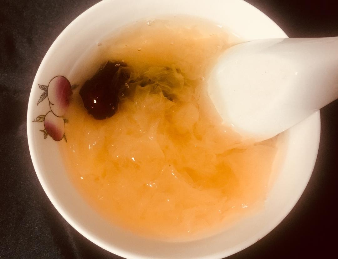 红枣银耳汤