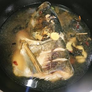 🔥农家美味💯紫苏炖鱼头的做法 步骤11