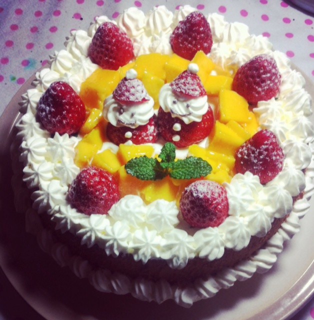 草莓圣诞雪人蛋糕