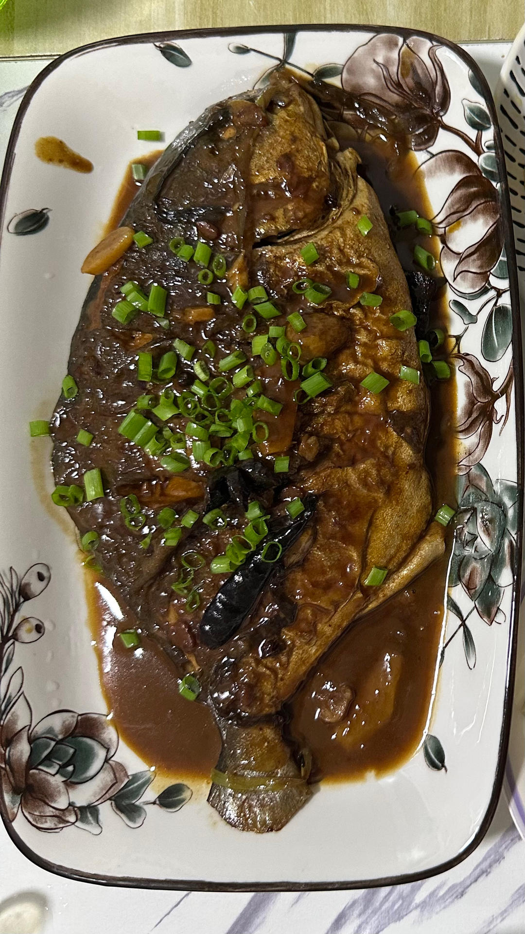 传统中式红烧平鱼