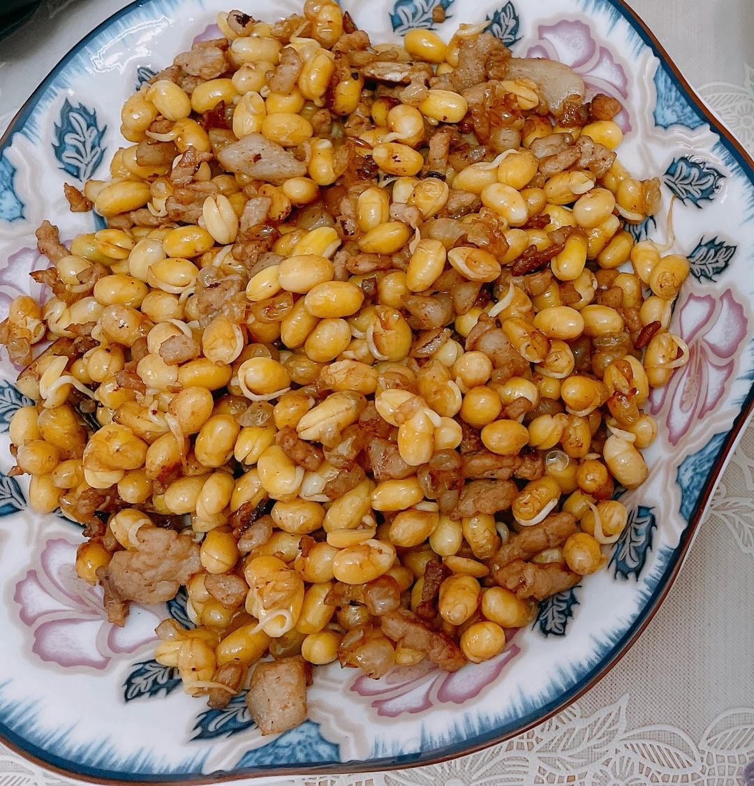 肉末炒黄豆芽