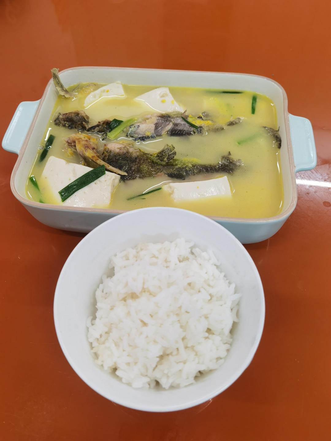 黄骨鱼炖豆腐——简单美味