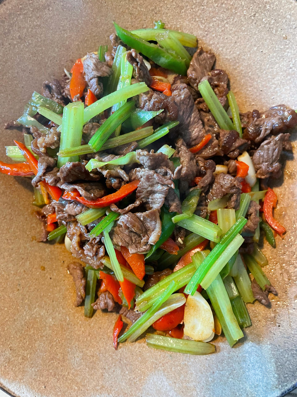 小炒香芹黄牛肉