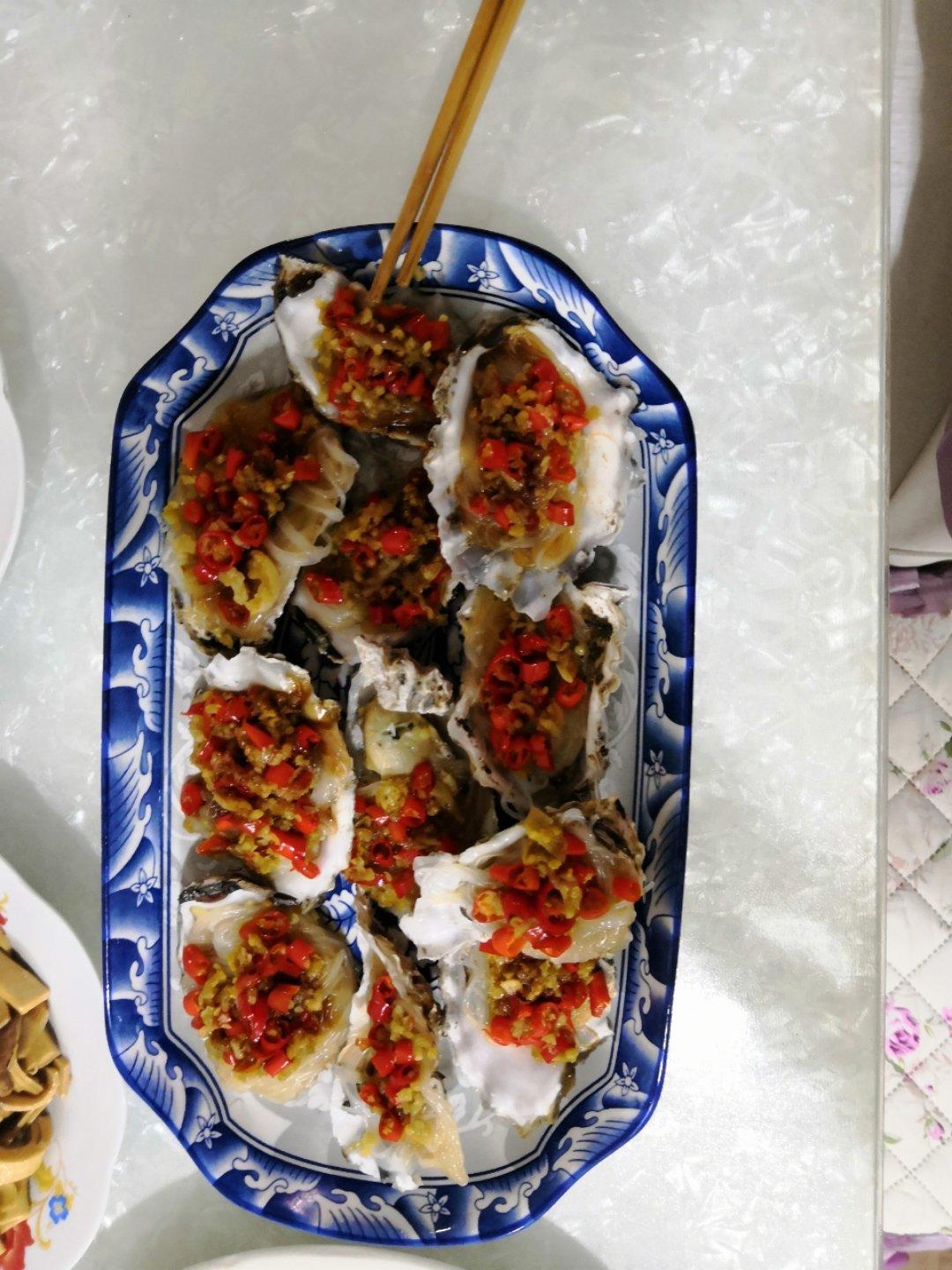 蒜蓉粉丝蒸生蚝