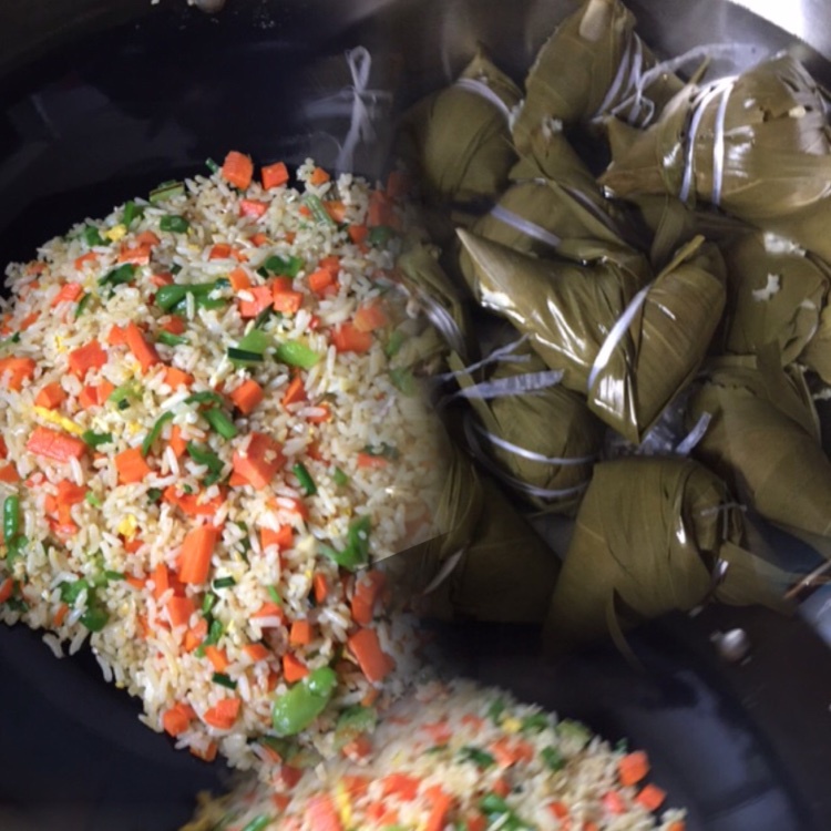 胡萝卜鸡蛋炒饭