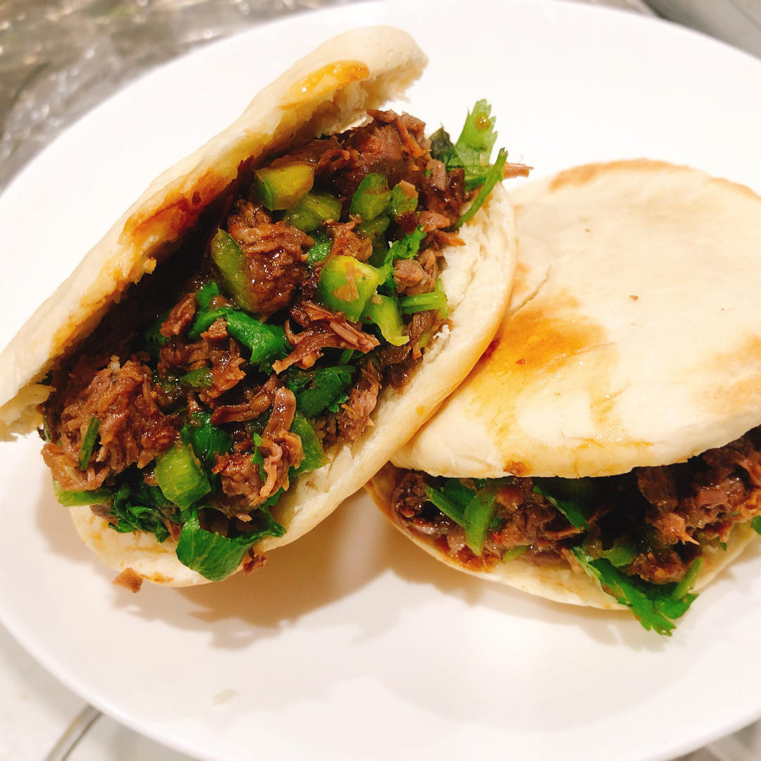 肉夹馍(白吉馍的制作)