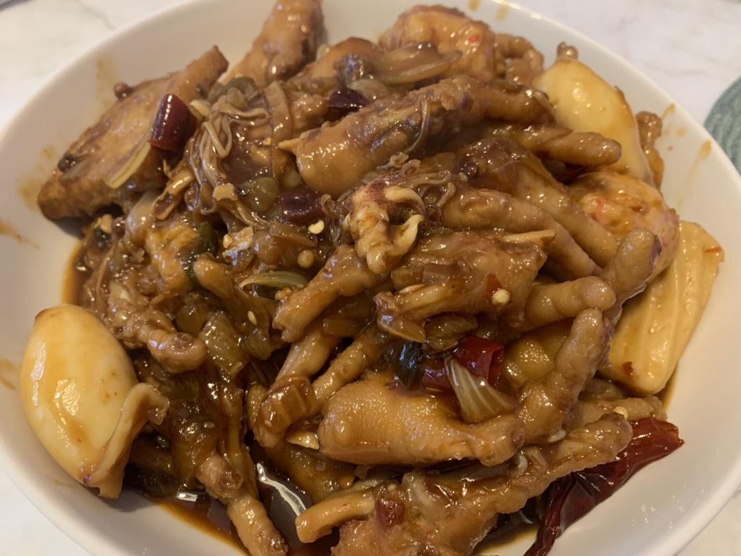 中翅鸡爪煲