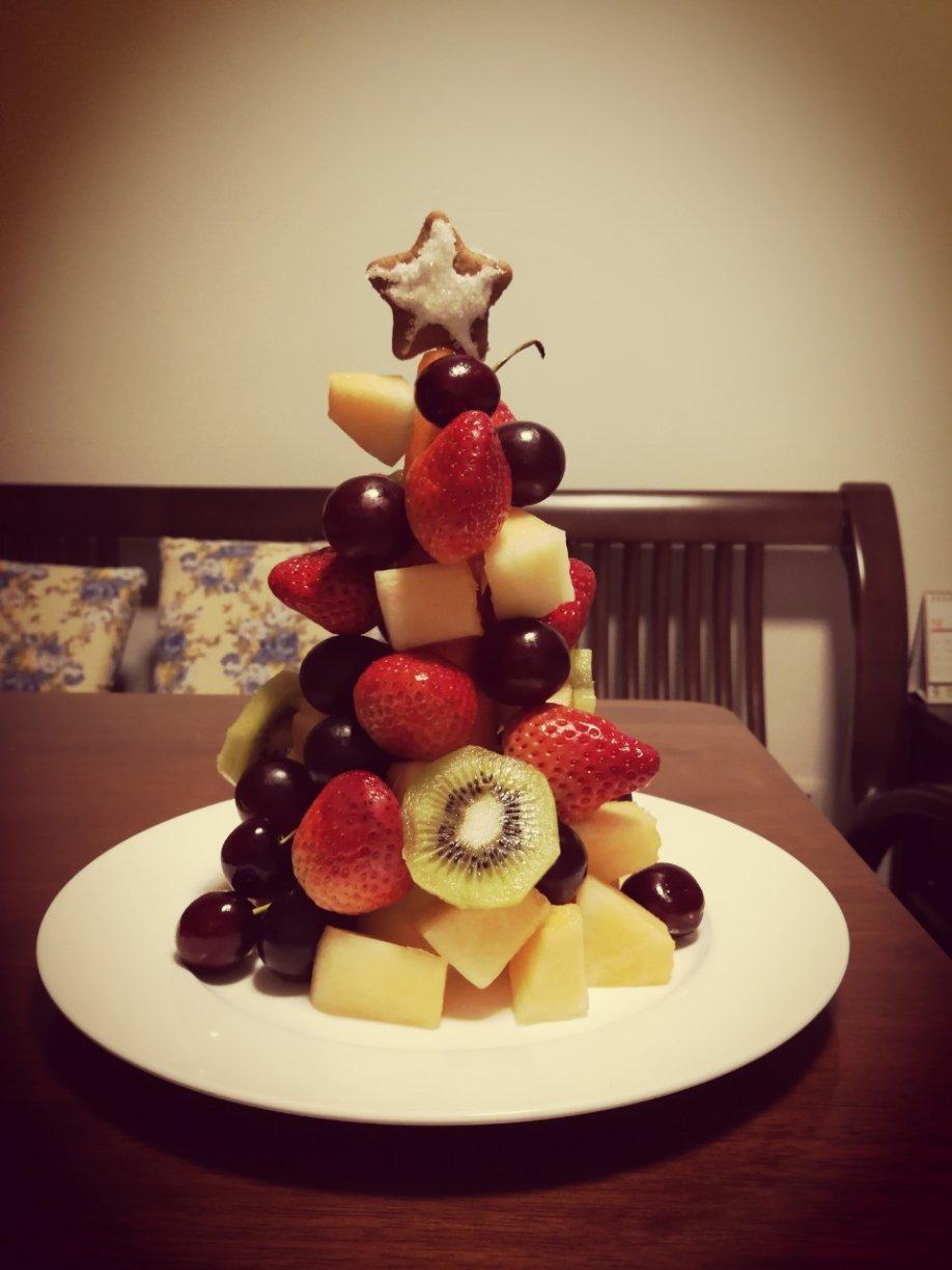 【水果圣诞树】