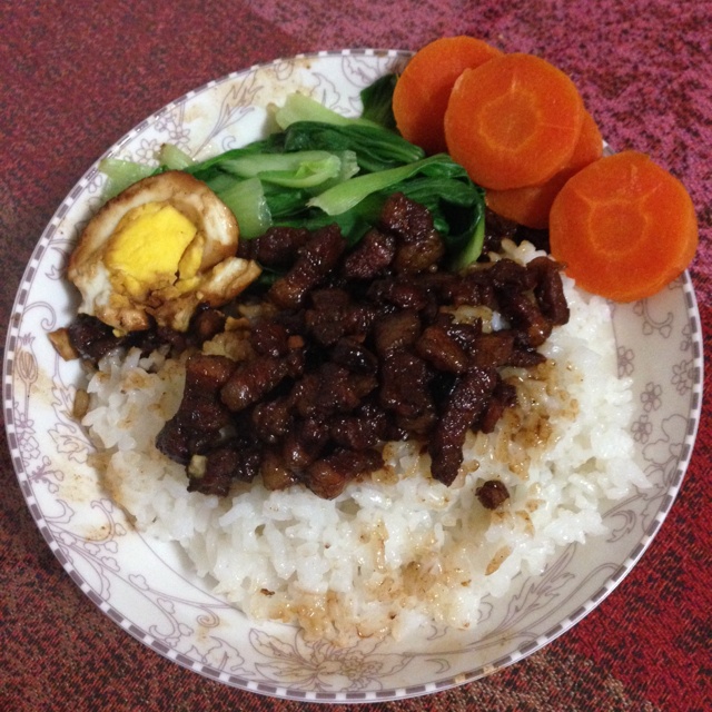 台式卤肉饭