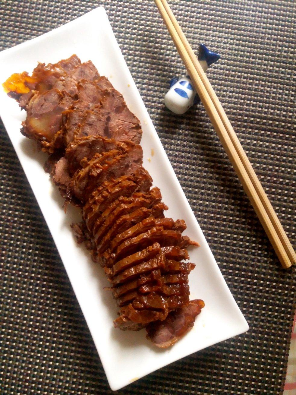 隔壁小孩馋哭了的卤牛肉