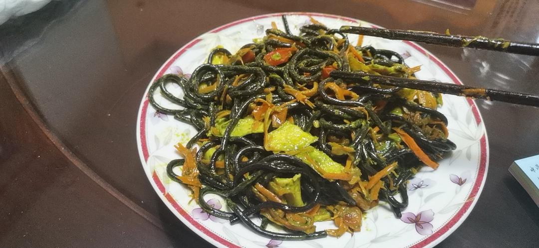 三文鱼抹茶奶油意面
