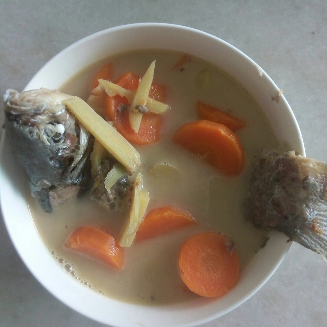 鲫鱼汤