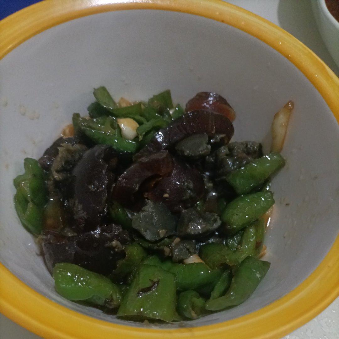 青椒皮蛋