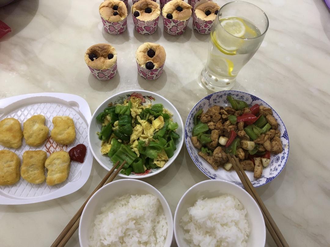 鸡肉菜谱1⃣️-辣炒鸡丁（米饭杀手）