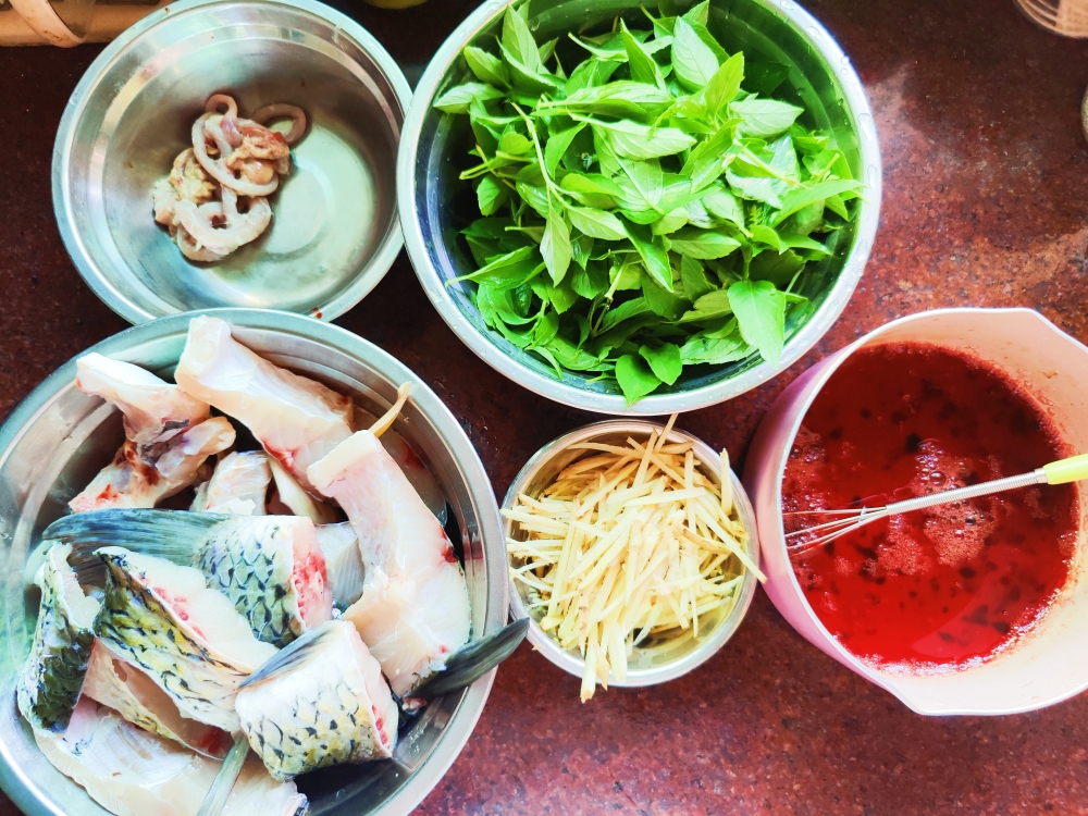 石扇鱼焖饭的做法 步骤1