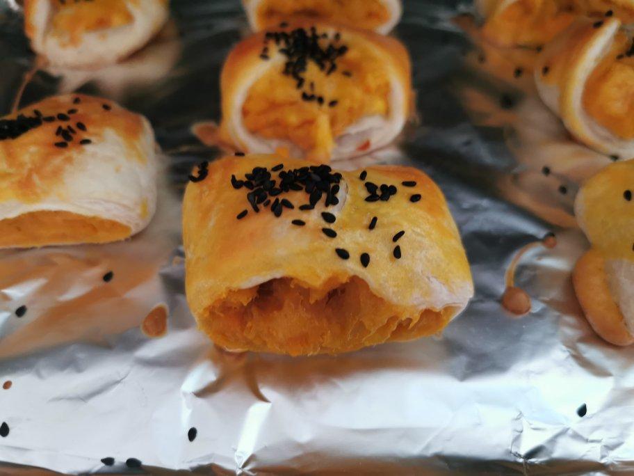 巨好吃❗巨简单❗酥到掉渣的手抓红薯酥饼。