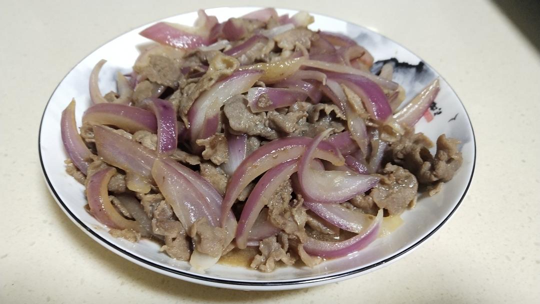 肥牛配洋葱，爆炒超下饭