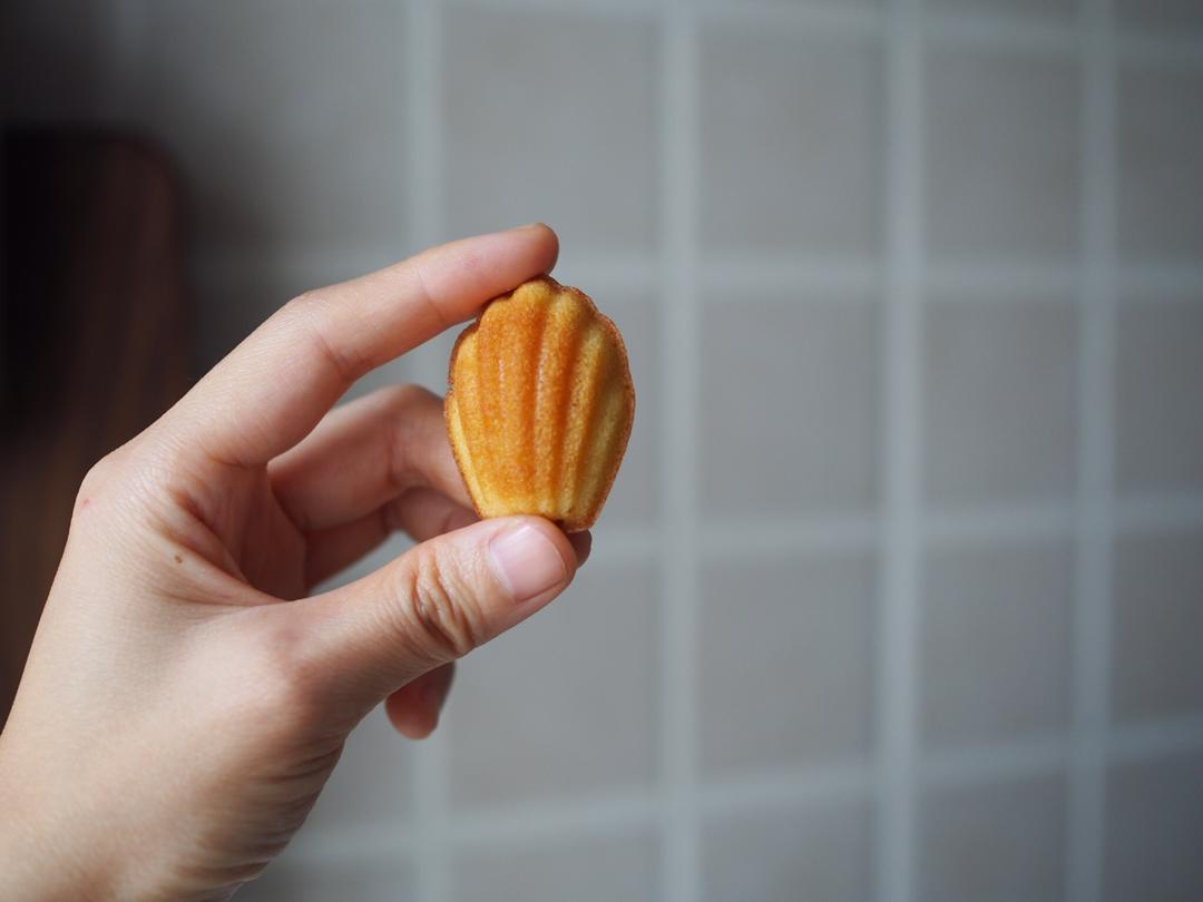 红茶柠香玛德琳