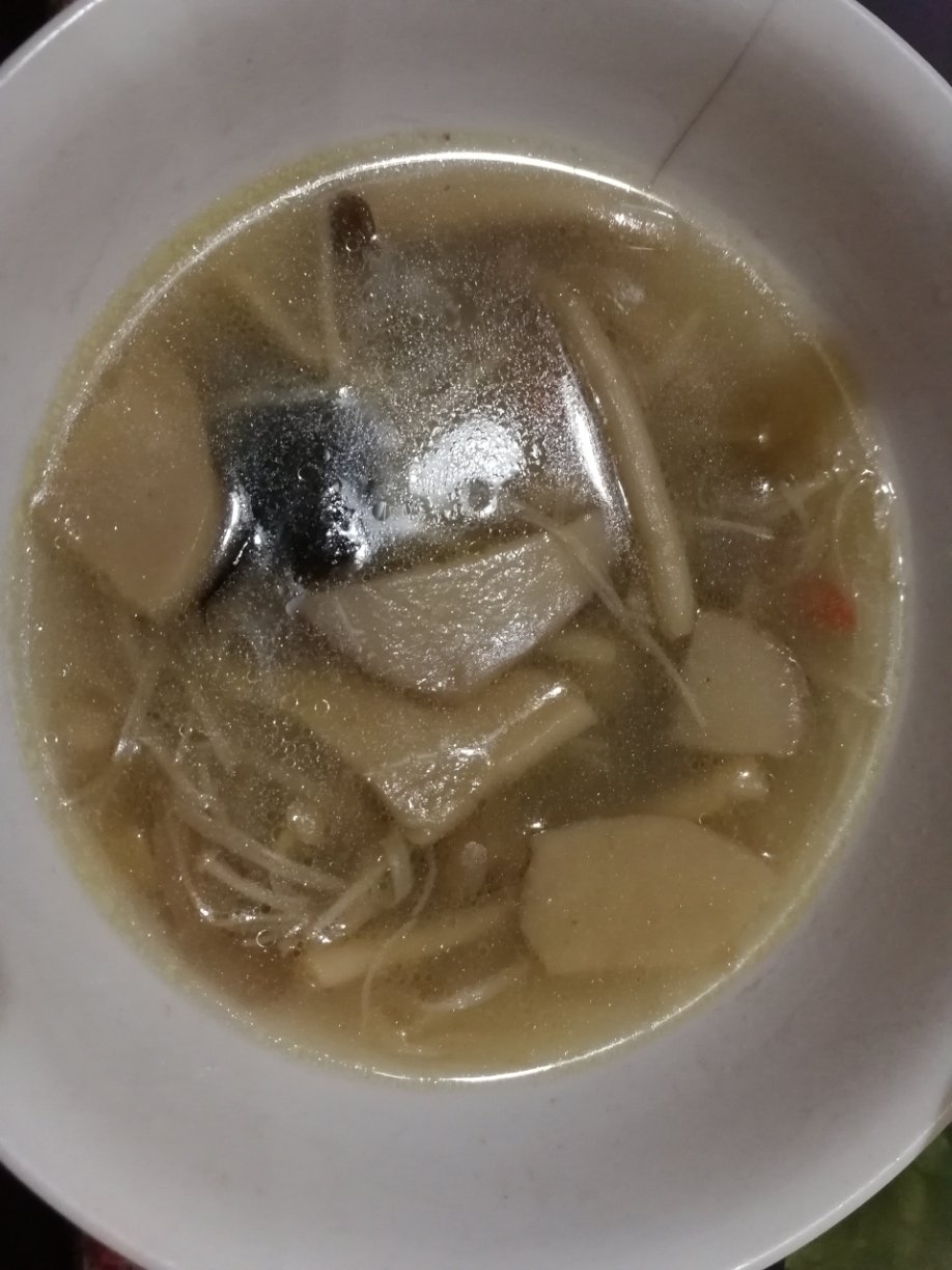 饭前一碗汤,身体最健康--杂菌汤