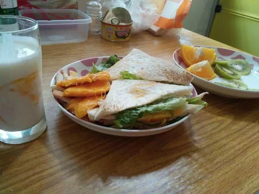 有些「杯壁」的酸奶们