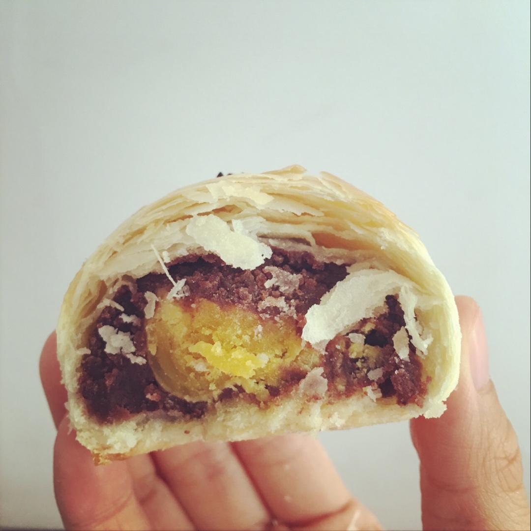 蛋黄酥酥酥（超级奶香黄油版）