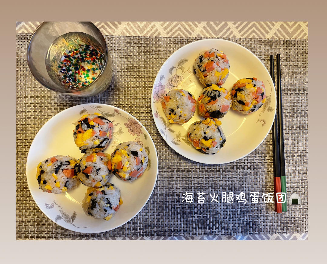 简单随意的海苔饭团