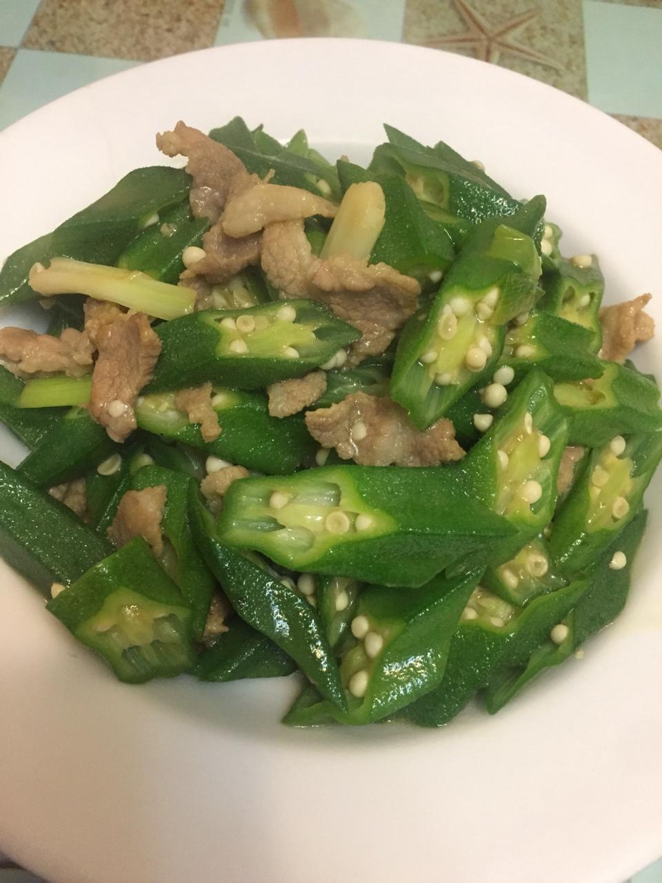 秋葵炒肉