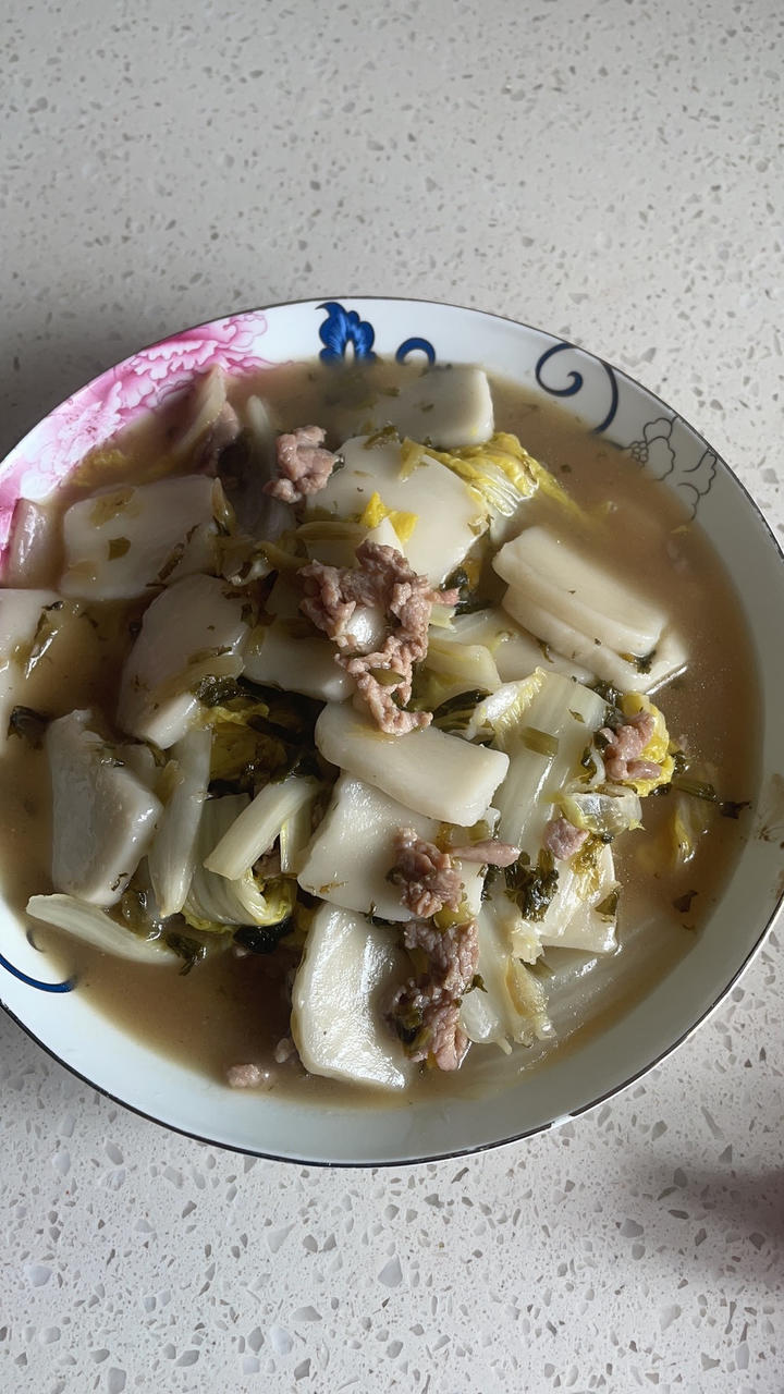 雪菜汤年糕（一年四季都可以吃到的家乡味道，安吉年糕）
