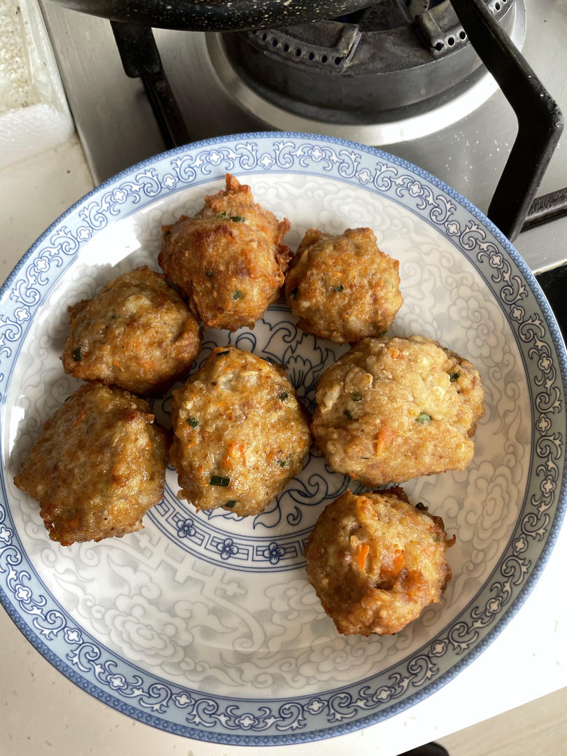 红烧狮子头（四喜丸子）