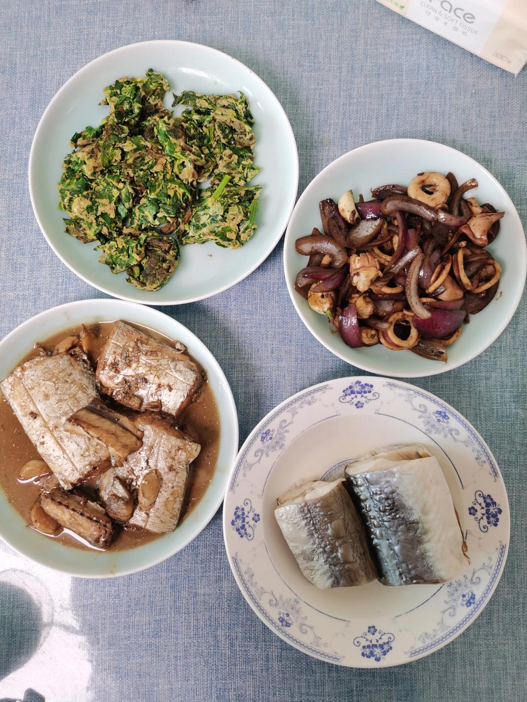 小婷食光🔆芹菜叶炒鸡蛋