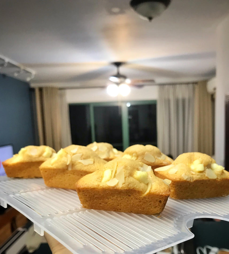 韩国Nebokgom胡萝卜芝士玛德琳