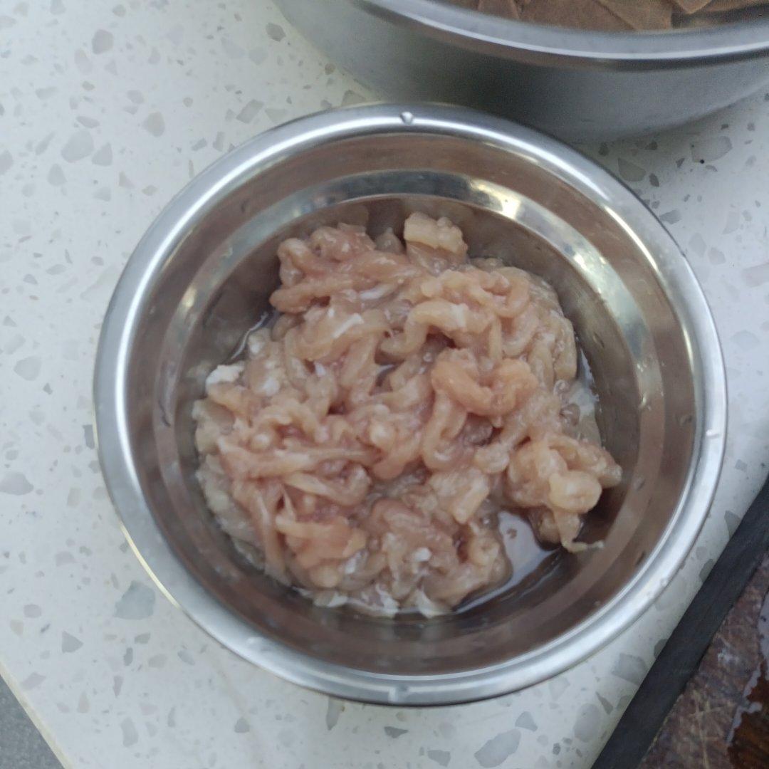 芹菜香干肉丝