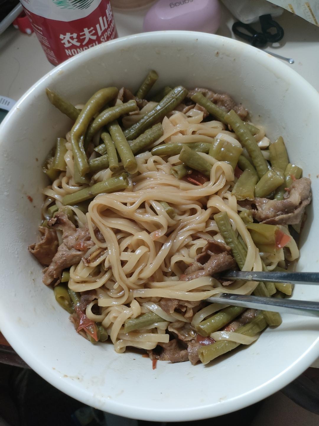 堂妈小厨——豆角番茄焖面