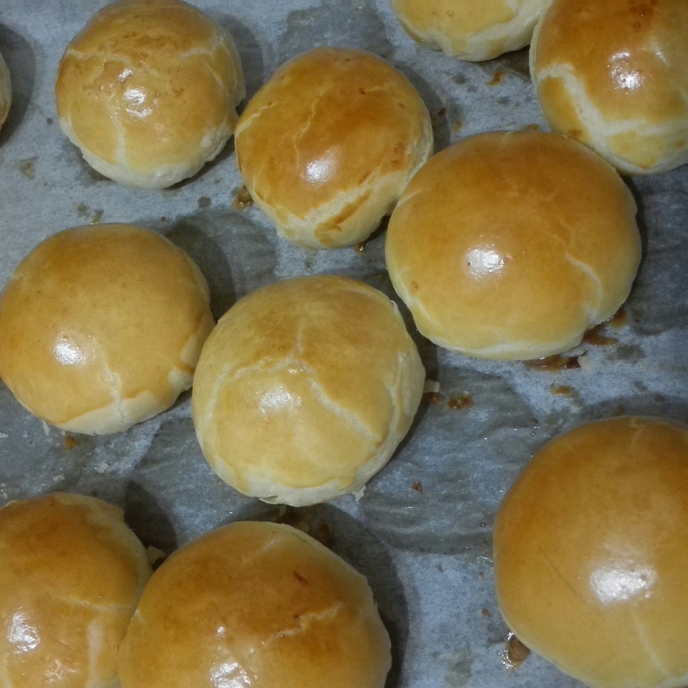 泳式鲜肉榨菜月饼