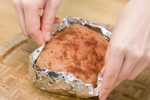 果香脆皮烤肉的做法 步骤4