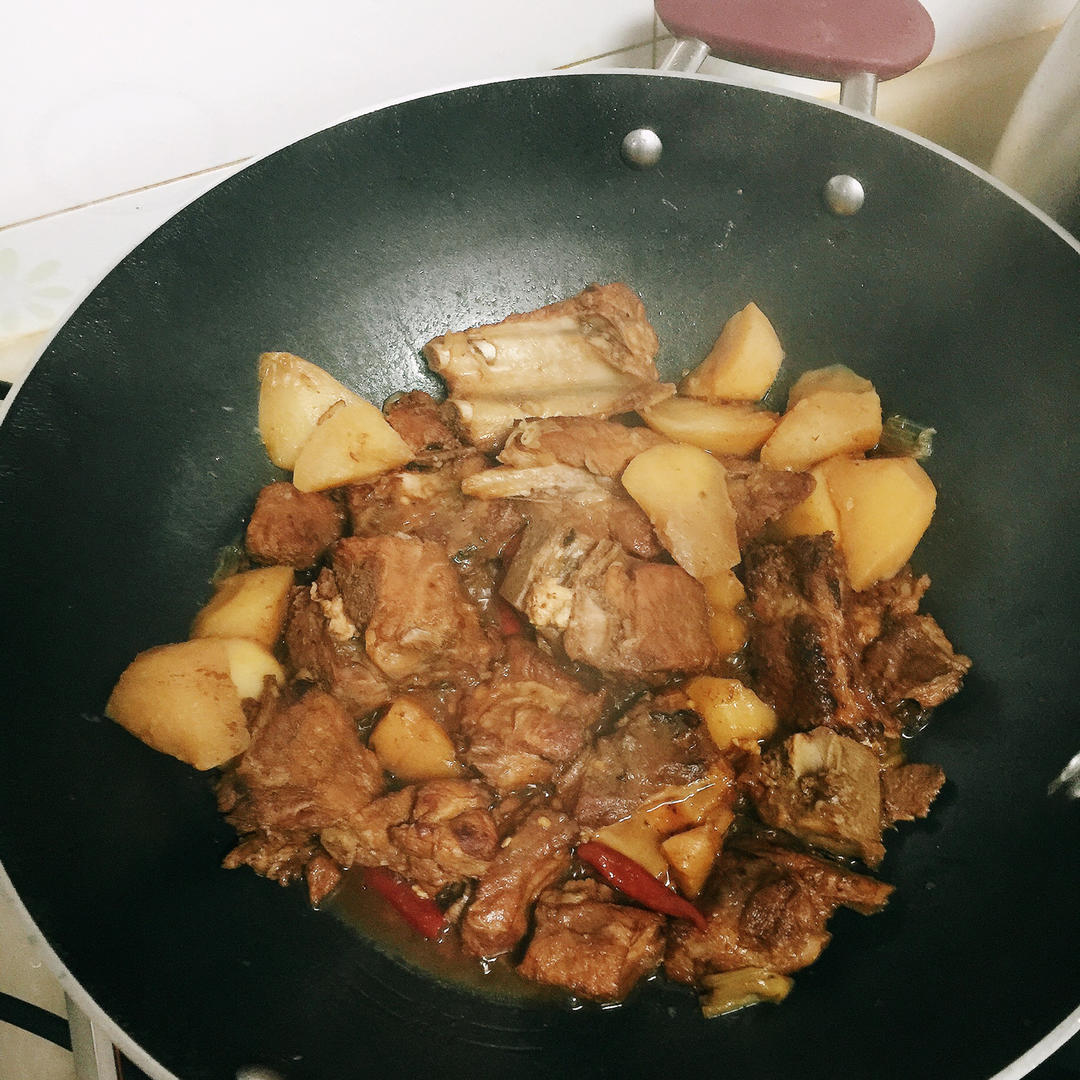 土豆排骨