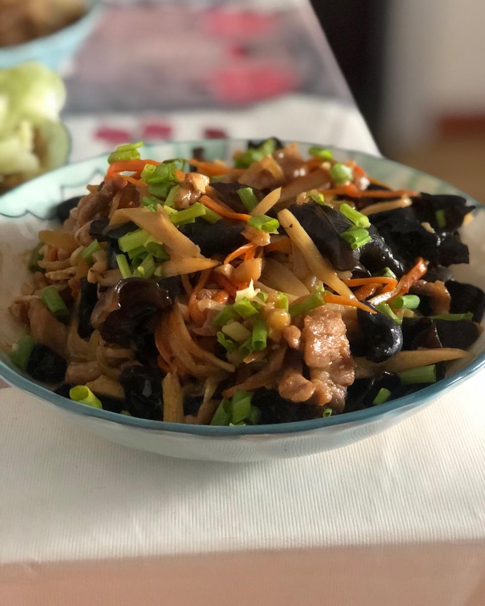 【原创】超下饭的家常川菜-鱼香肉丝（北方口味改良版）